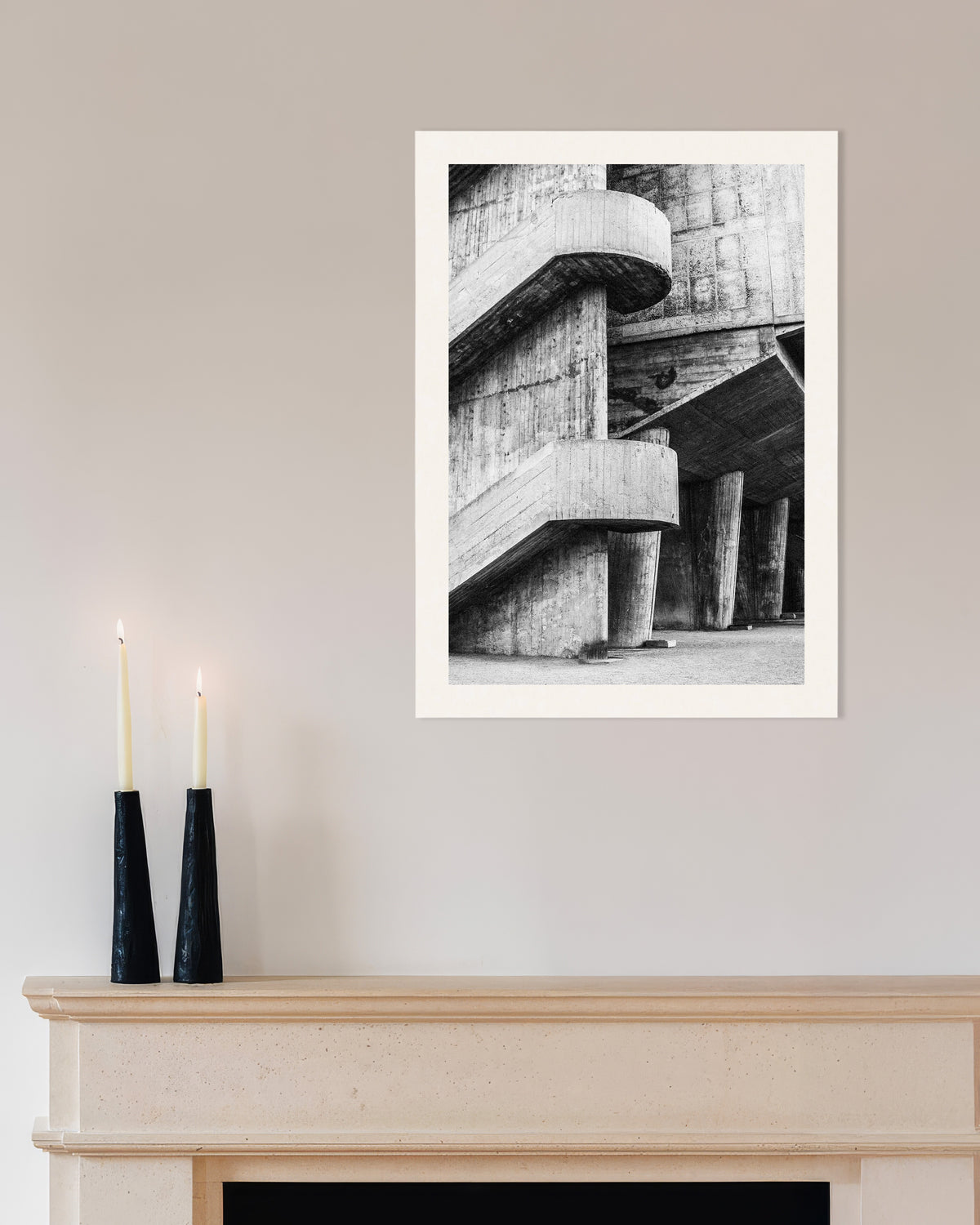 Poster ”Böjda ramper och betongpelare”