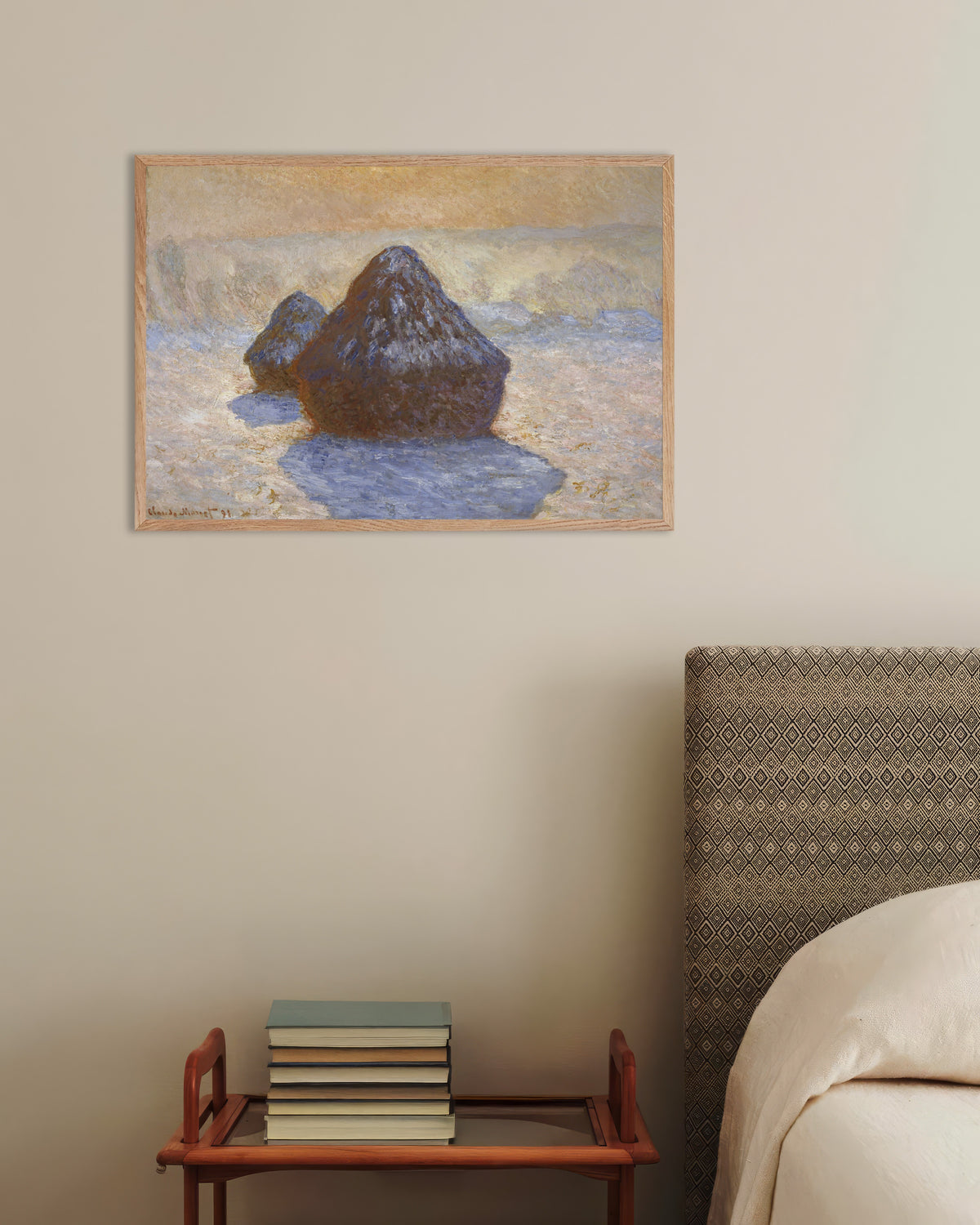 Poster Sädesstackar, snöeffekt (1891) av Claude Monet med ram i naturträ