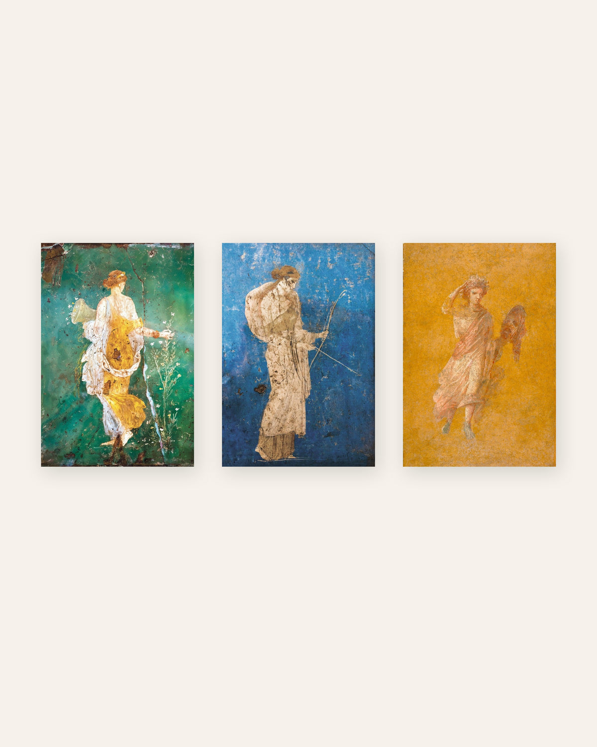 Set med 3 posters med romerska fresker, Flora, Artemis och Melpomene, utan ram