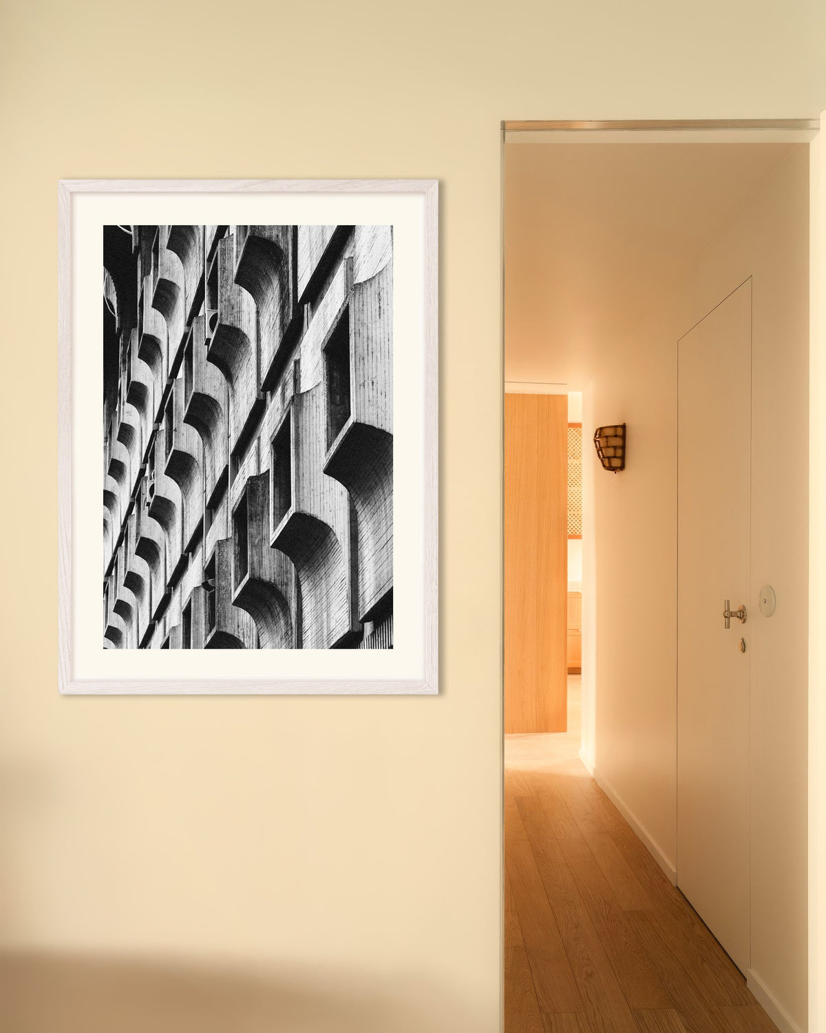 Poster ”Bågformade fönsterramar”, med vit träram