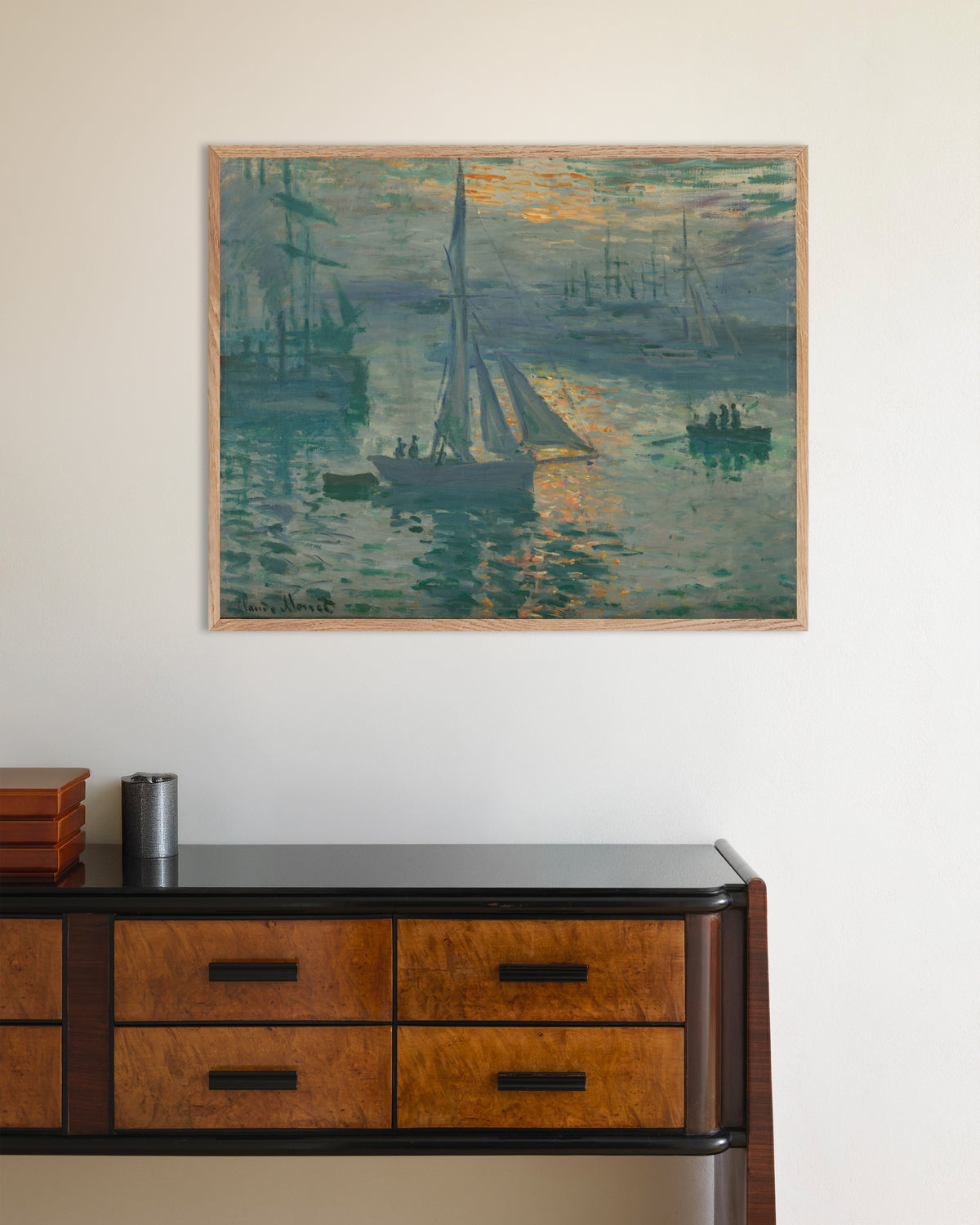 Poster Soluppgång, marin (1873) av Claude Monet med ram i naturträ