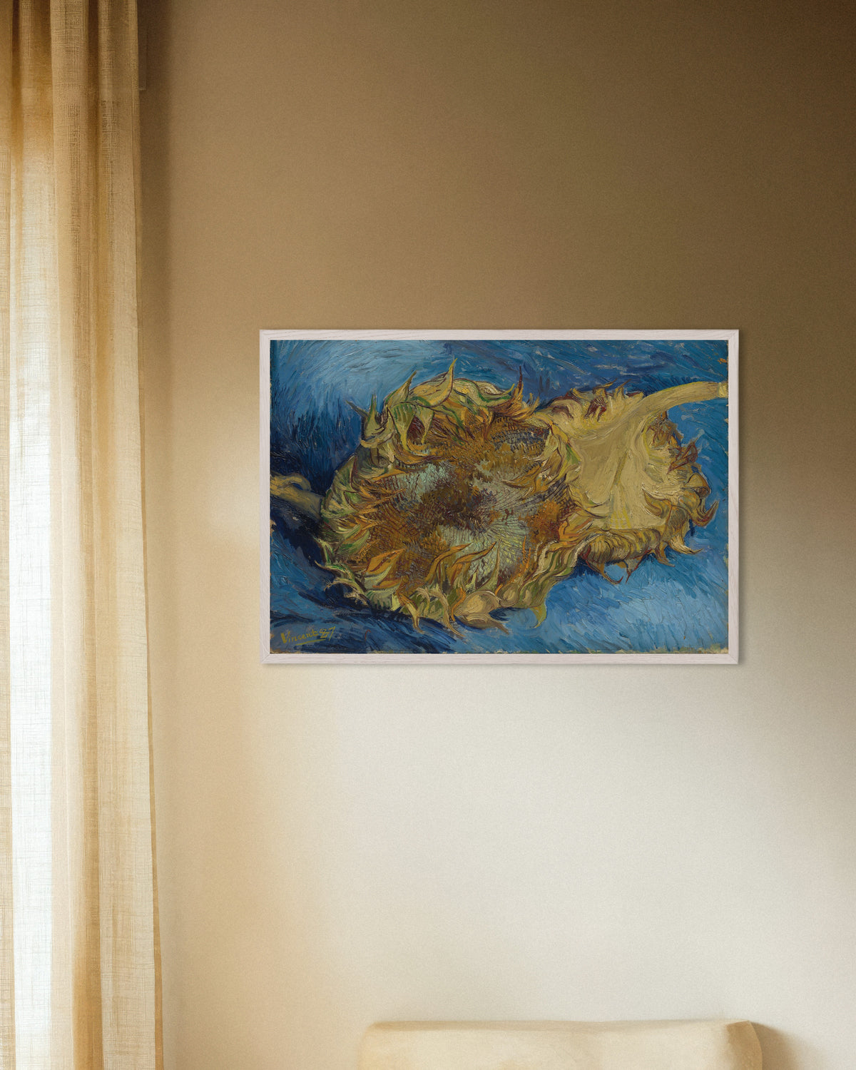Poster med Två avskurna solrosor (1887) av Vincent van Gogh, med vit träram