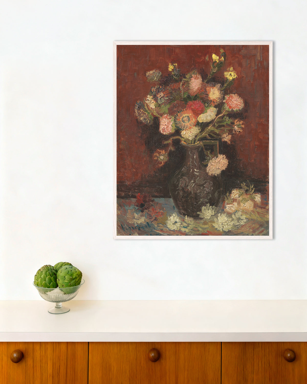 Poster av Vas med kinesiska astrar och gladiolus (1886) av Vincent van Gogh, med vit träram