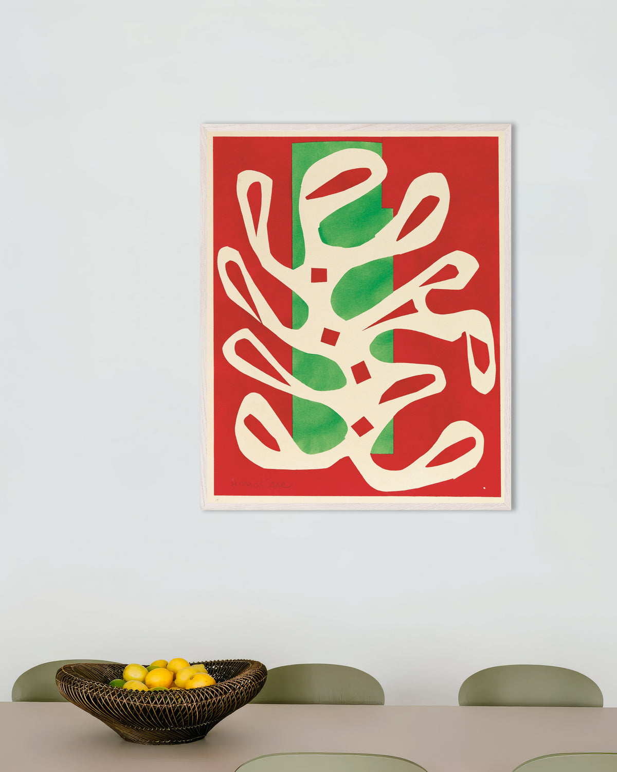 Poster med Vit alg på röd och grön bakgrund (1947) av Henri Matisse, med vit träram