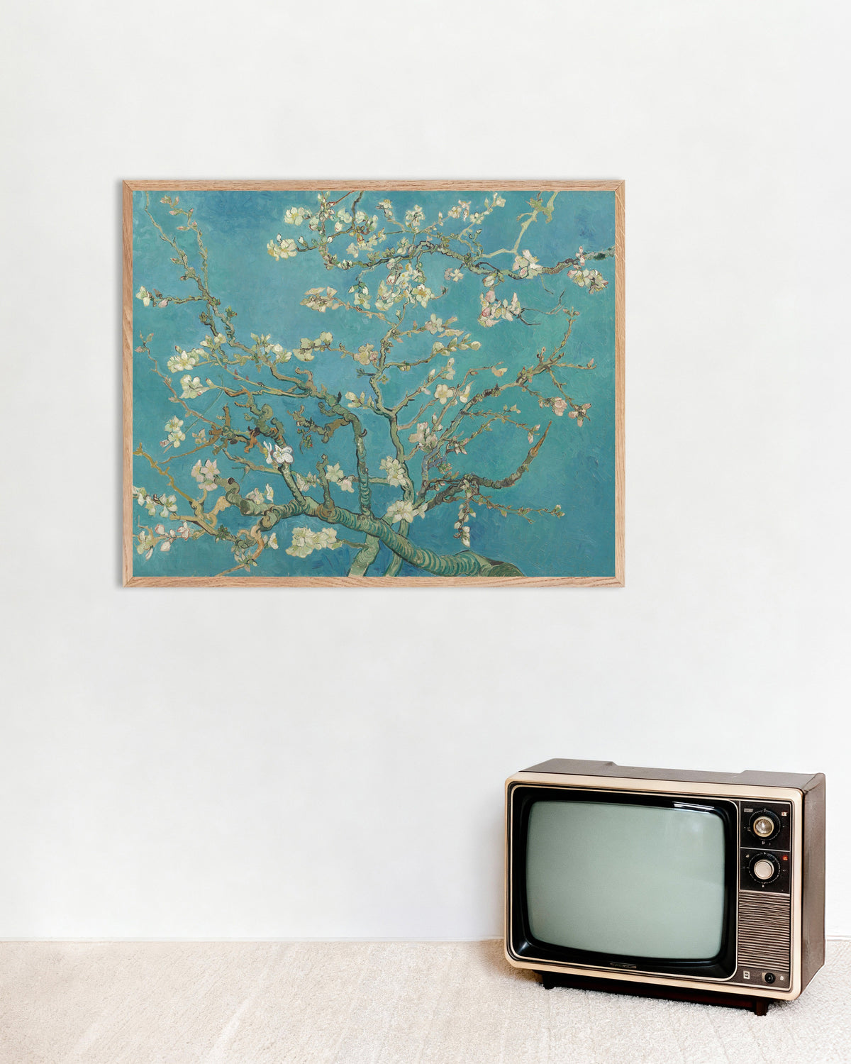 Poster med Mandelblomning (1890) av Vincent van Gogh, med träram i naturträ