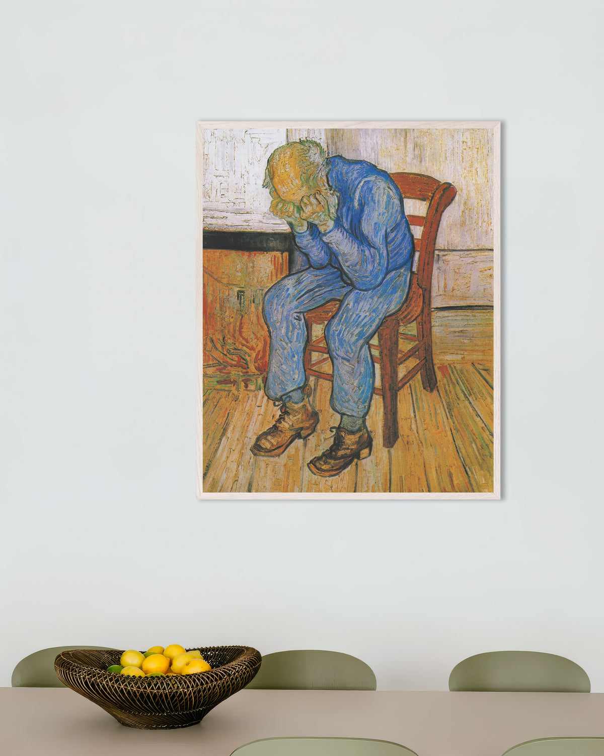 Poster av Vid evighetens port (1890) av Vincent van Gogh, med vit träram