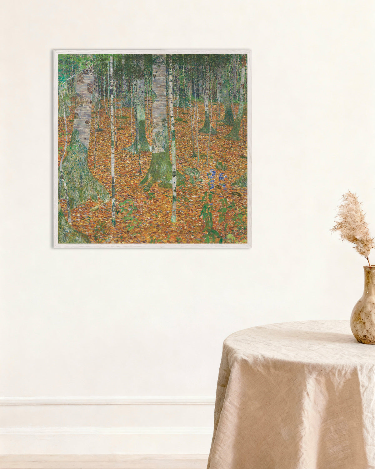 Poster Björkskog (1903) av Gustav Klimt med vit träram
