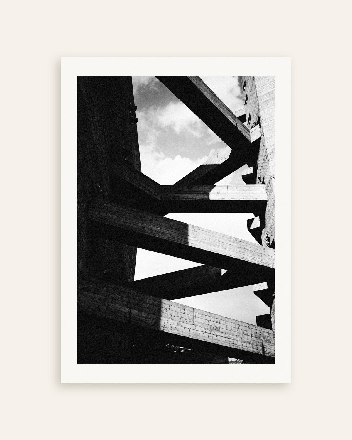Poster ”Betongbalkar mot himlen”, miniatyr