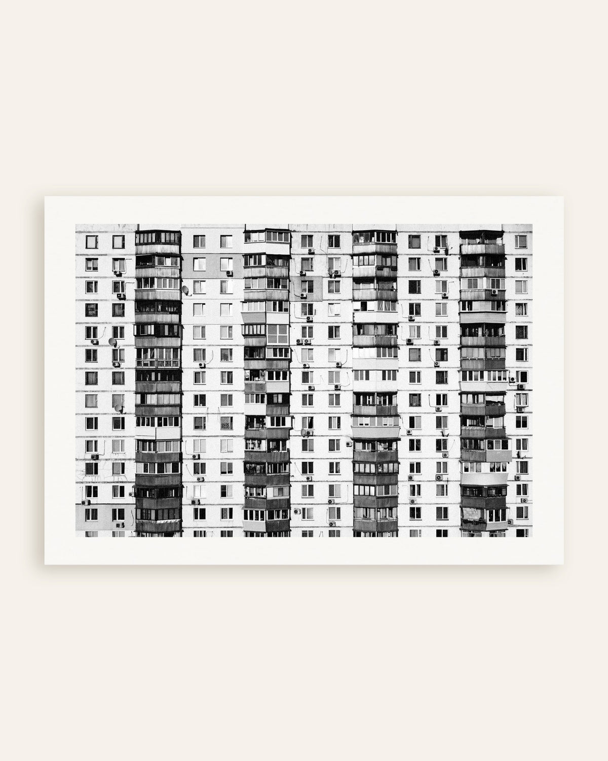 Poster ”Ändlöst bostadshus”, miniatyr