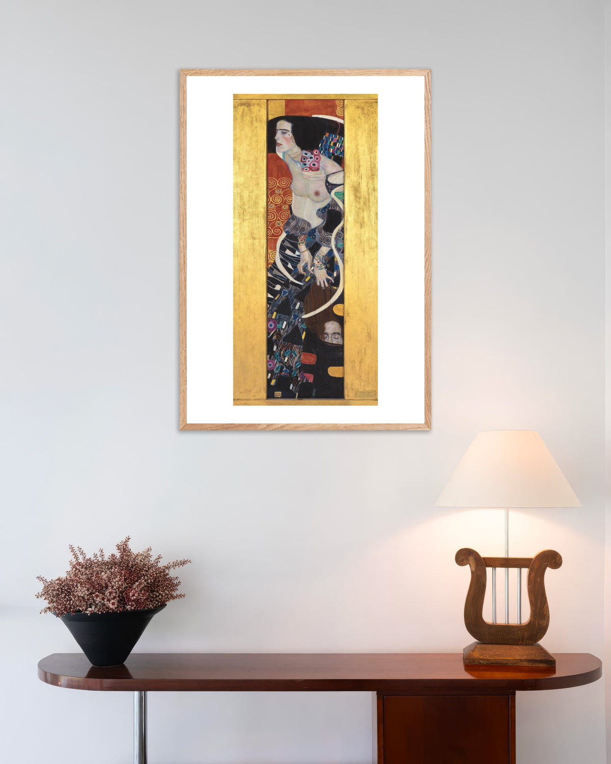 Poster Judith II (1909) av Gustav Klimt med ram i naturträ