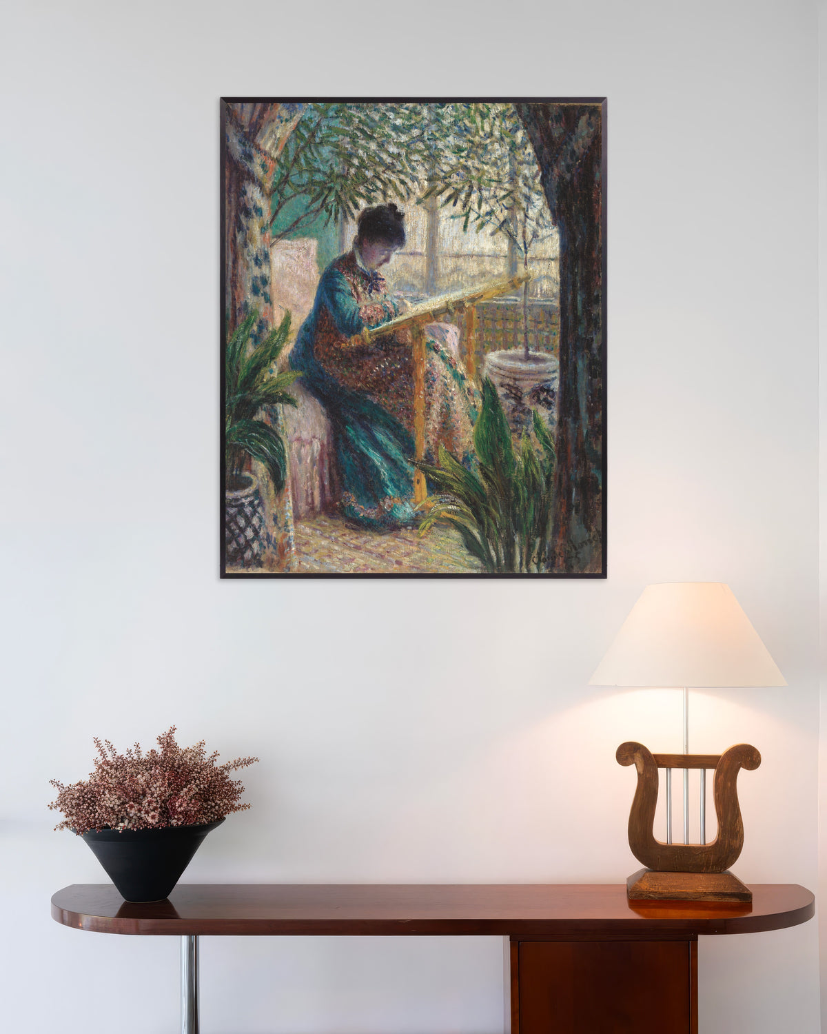 Poster Madame Monet broderar (1875) av Claude Monet med metallram