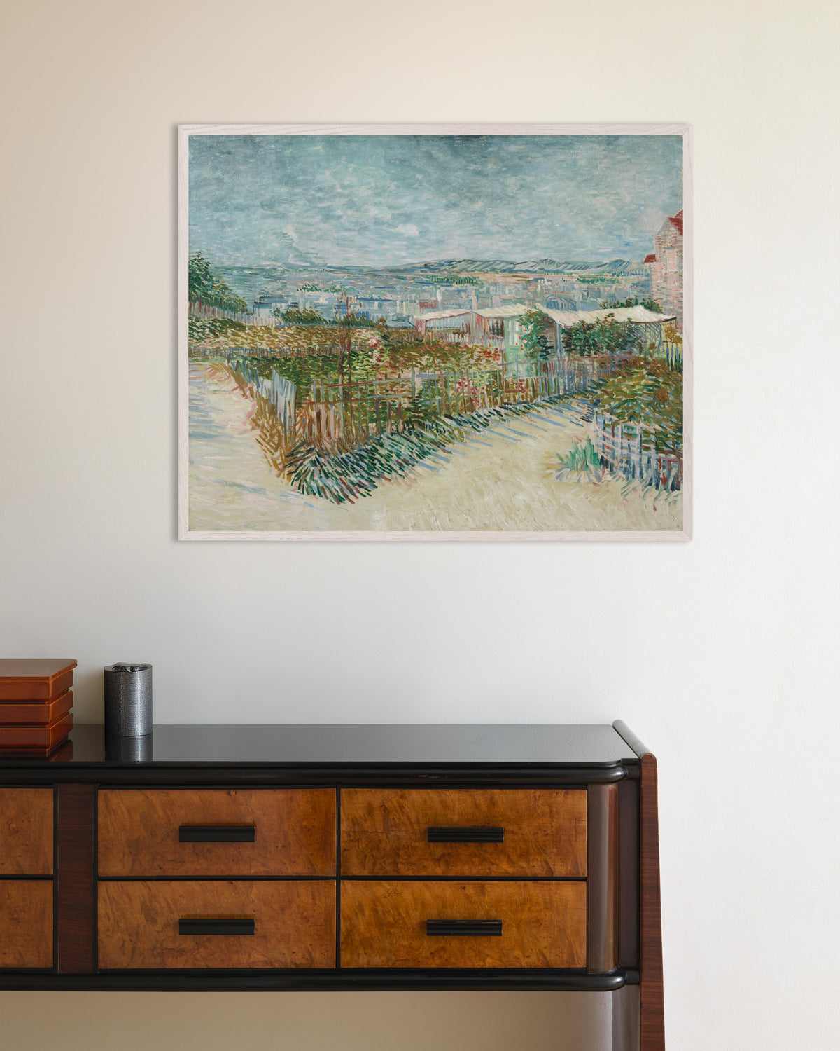 Poster av Montmartre, bakom Moulin de la Galette (1887) av Vincent van Gogh, med vit träram