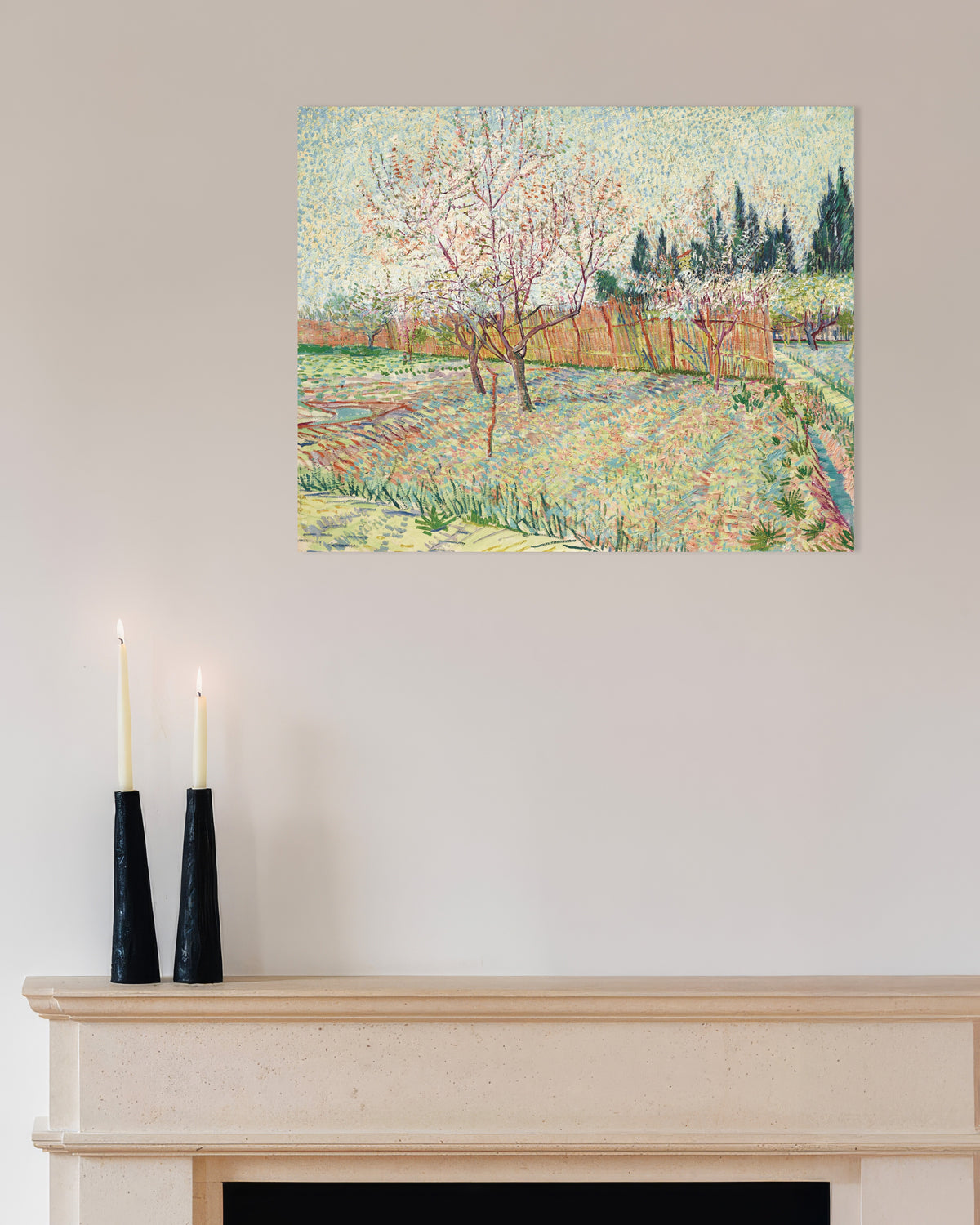 Poster av Fruktträdgård omgärdad av cypresser (1888) av Vincent van Gogh