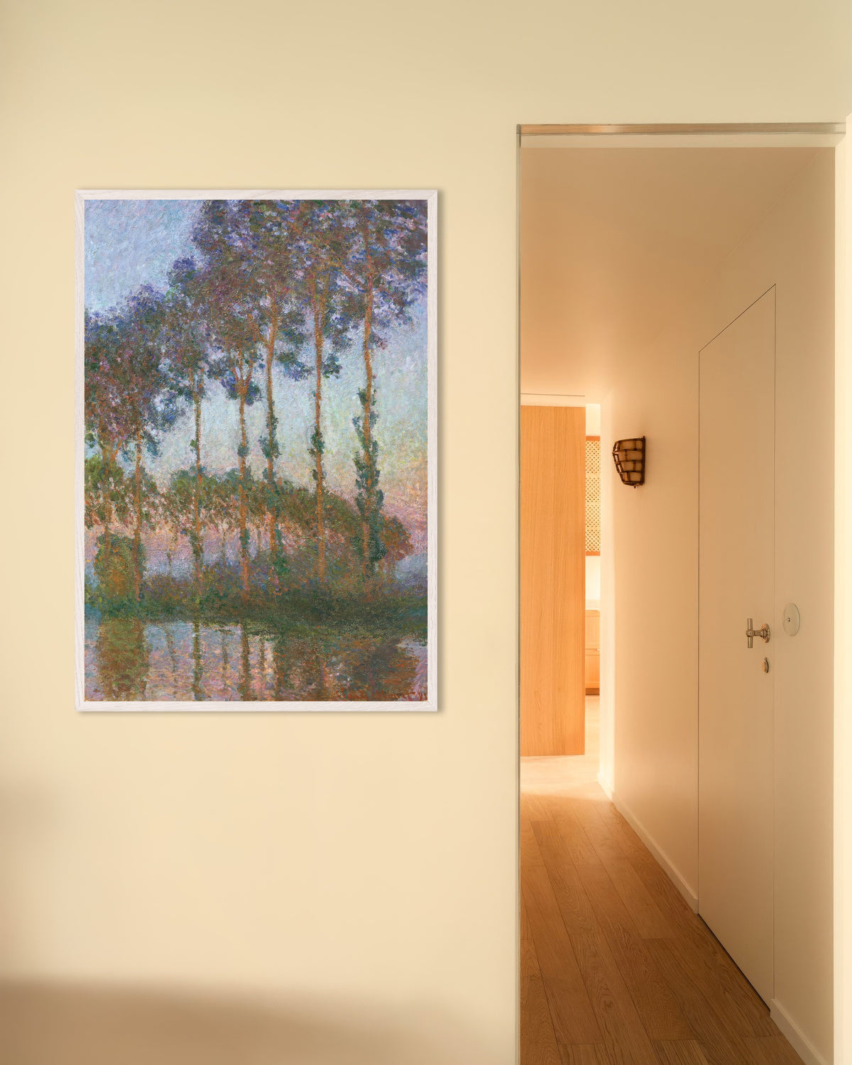 Poster Popplar vid Eptes strand, skymning (1891) av Claude Monet med vit träram