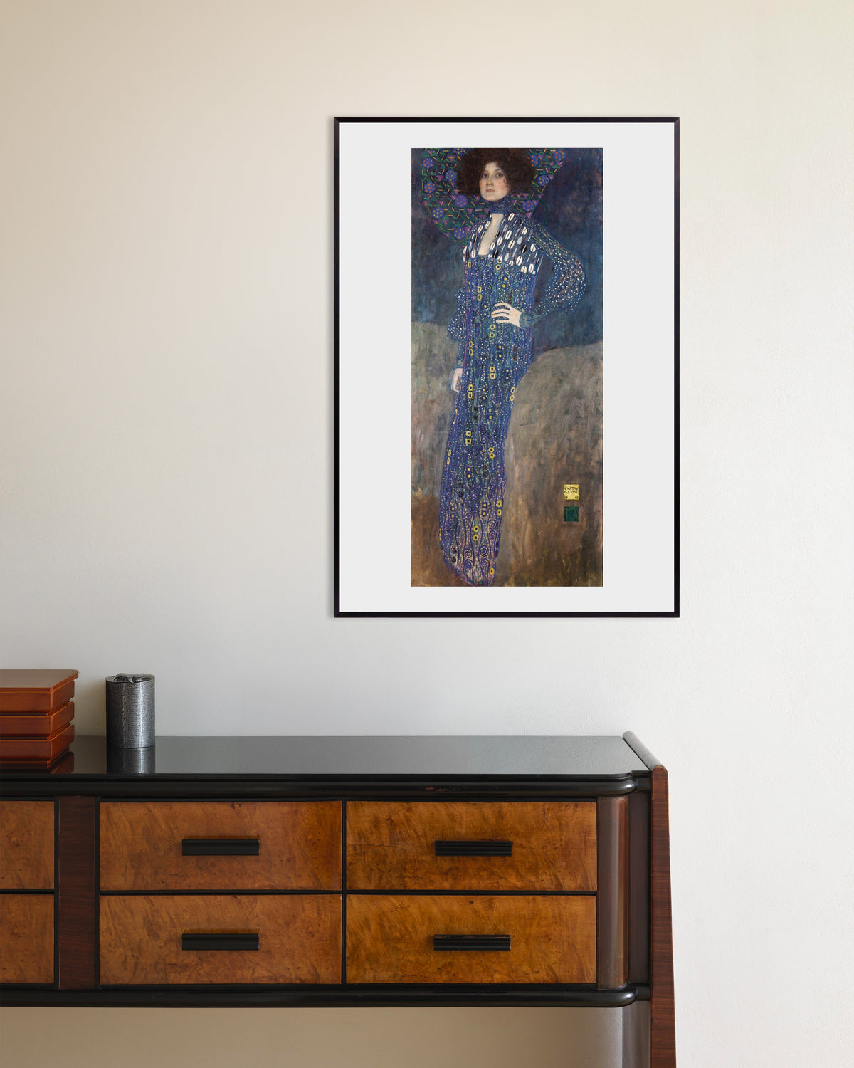 Poster Porträtt av Emilie Flöge (1902) av Gustav Klimt med metallram