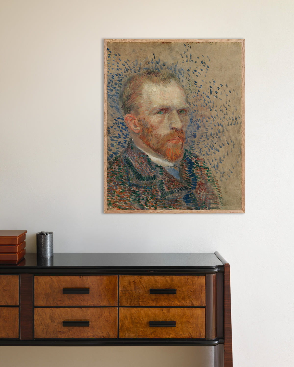 Poster av Självporträtt med blå streck (1887) av Vincent van Gogh, med ram i naturträ