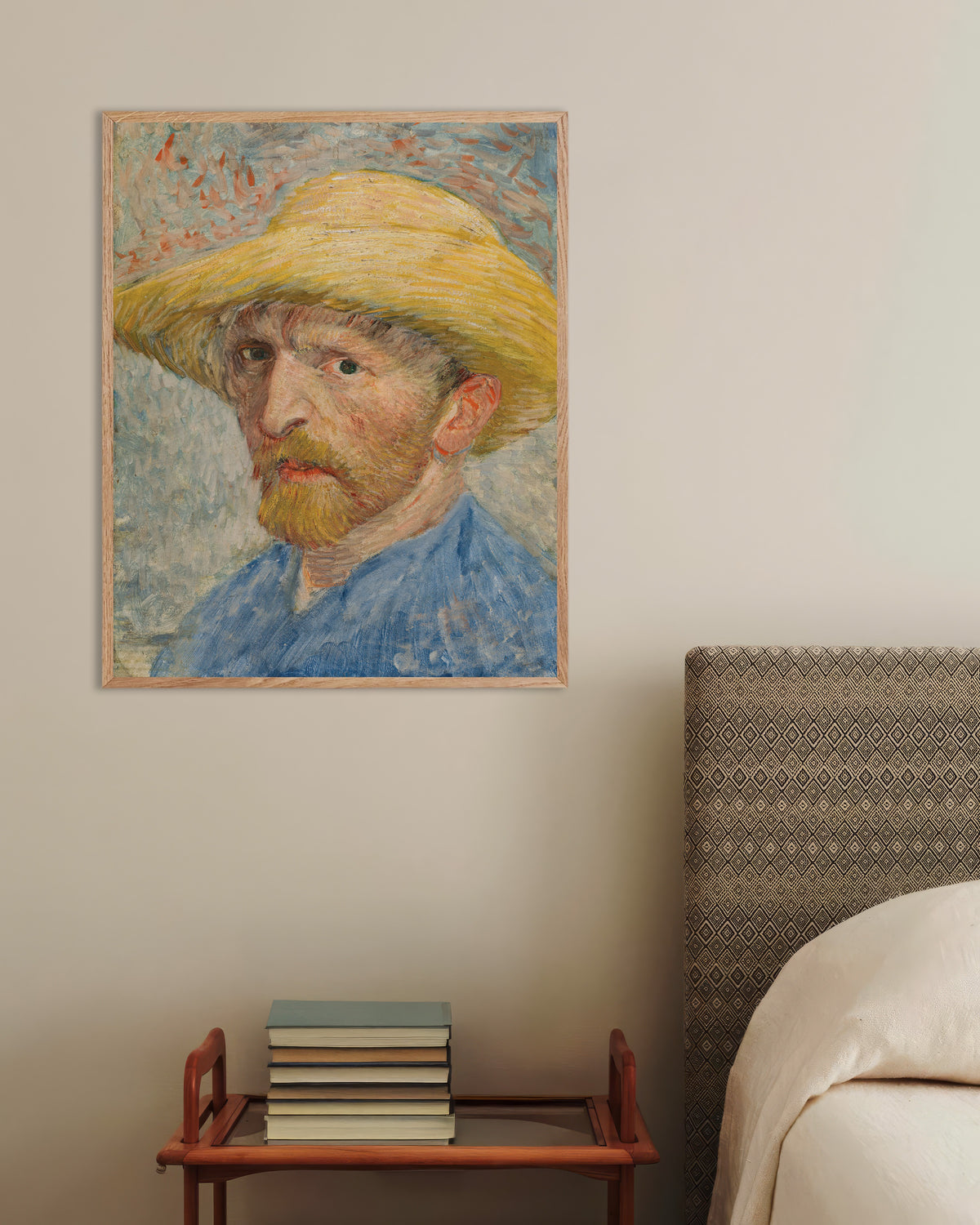 Poster med Självporträtt med stråhatt och blå blus (1887) av Vincent van Gogh, med ram i naturträ