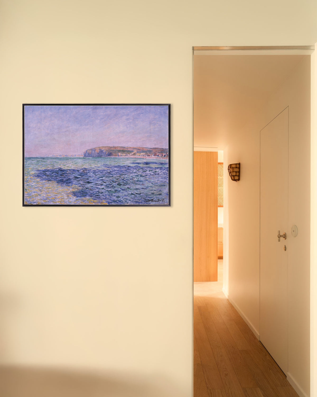 Poster Skuggor på havet, klipporna vid Pourville (1882) av Claude Monet med metallram