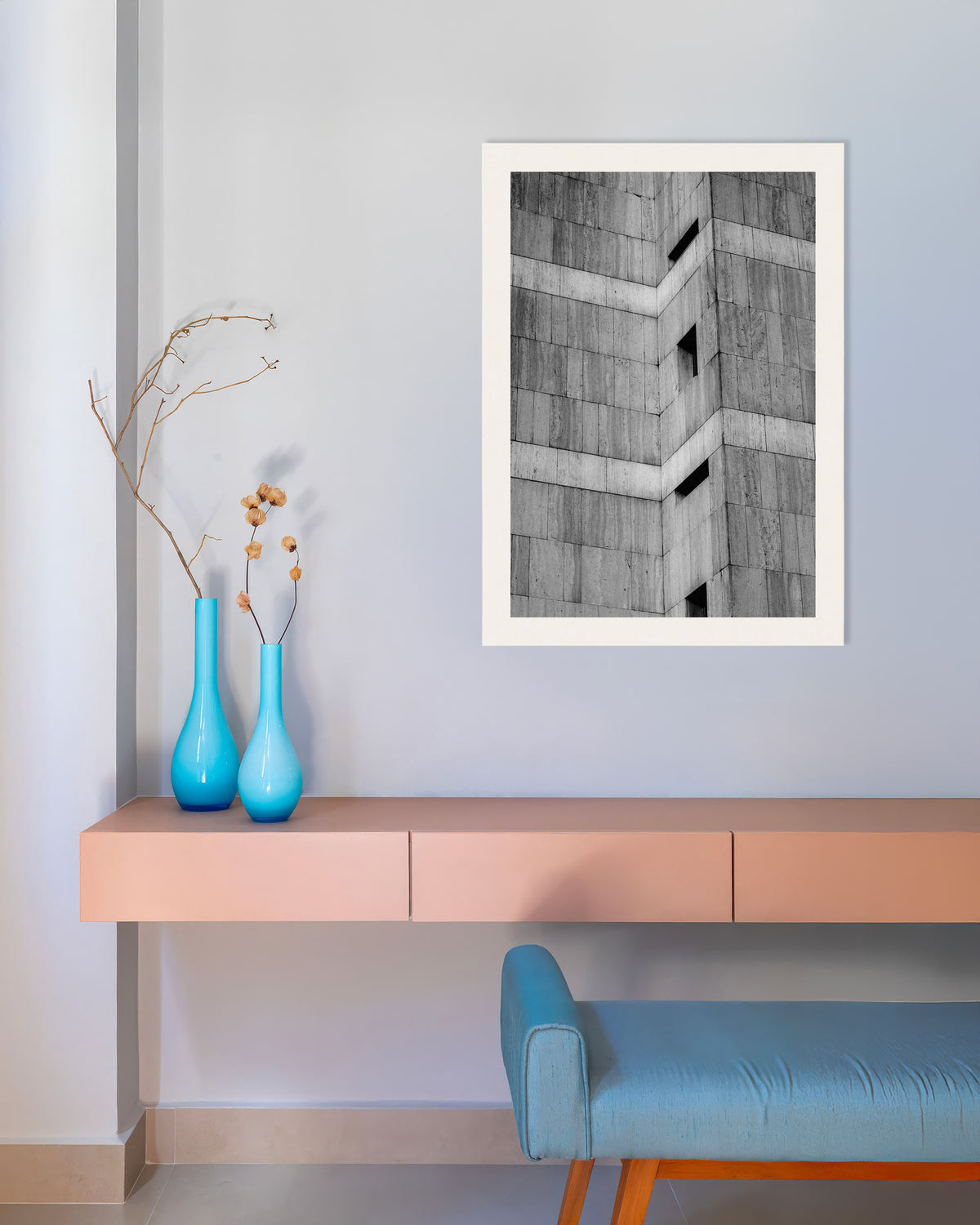 Poster ”Hörn i sten med smala fönsterspringor”