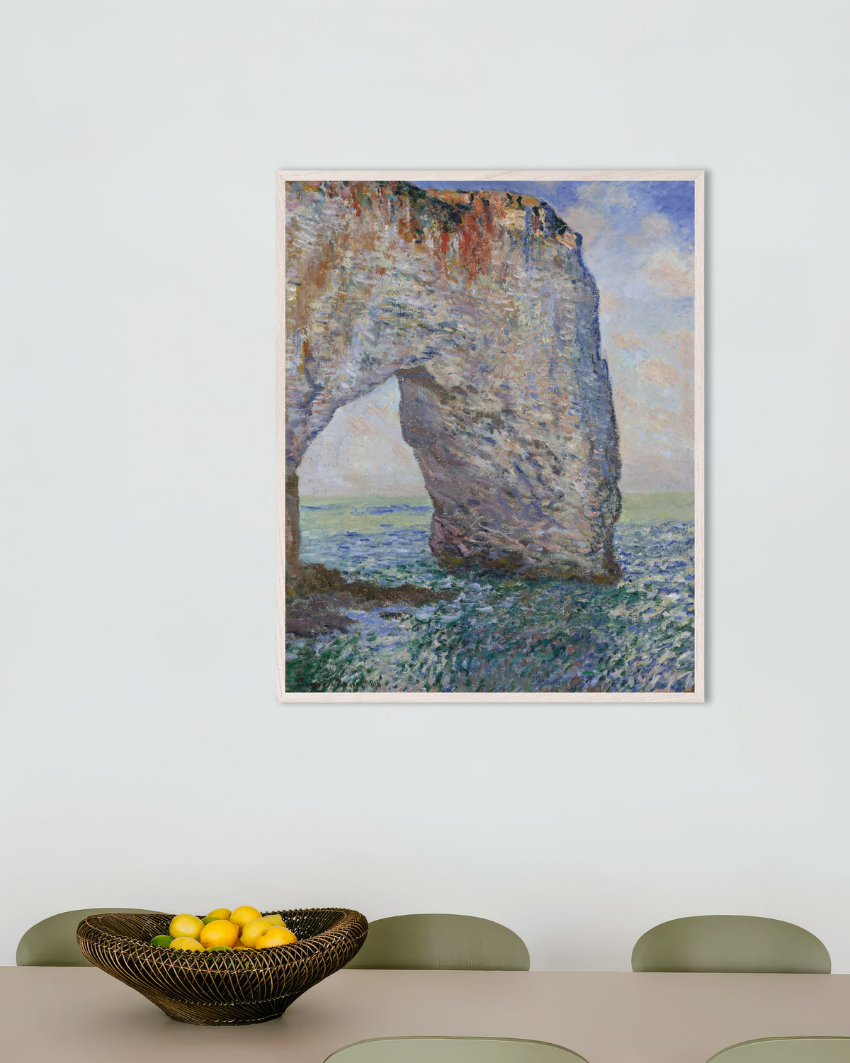 Poster Manneporte vid Étretat (1886) av Claude Monet med vit träram