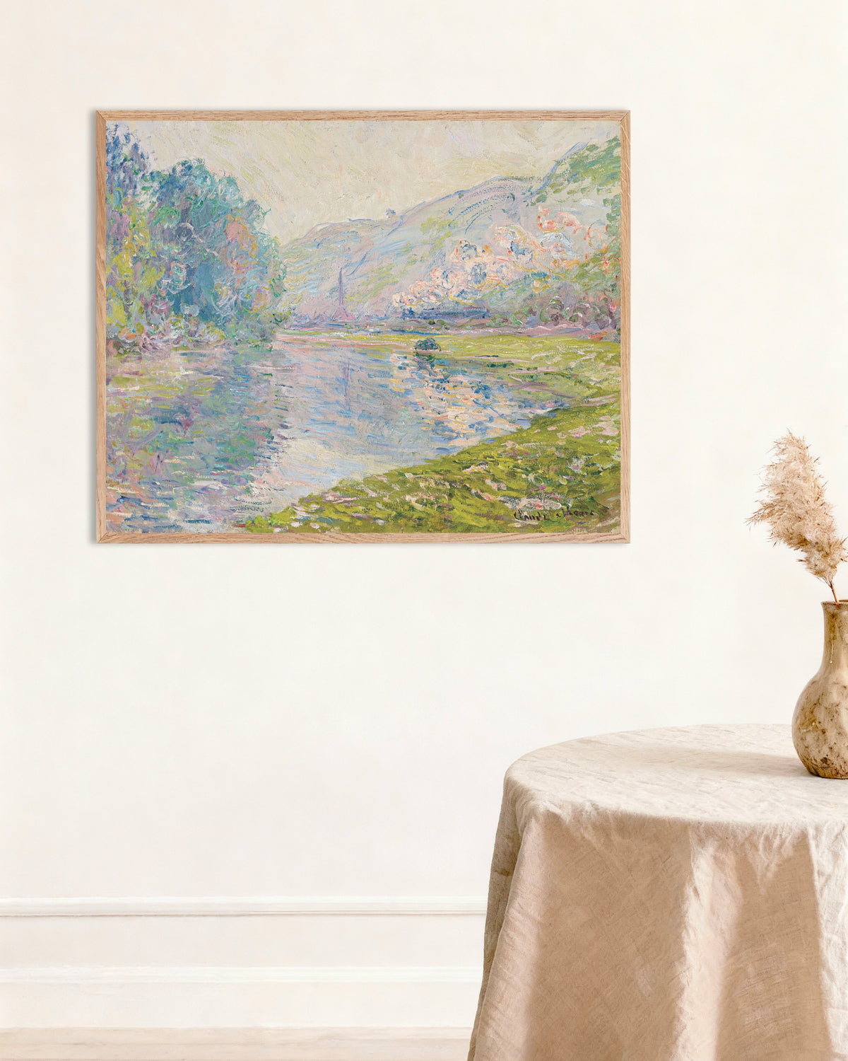 Poster Tåget vid Jeufosse (1884) av Claude Monet med ram i naturträ