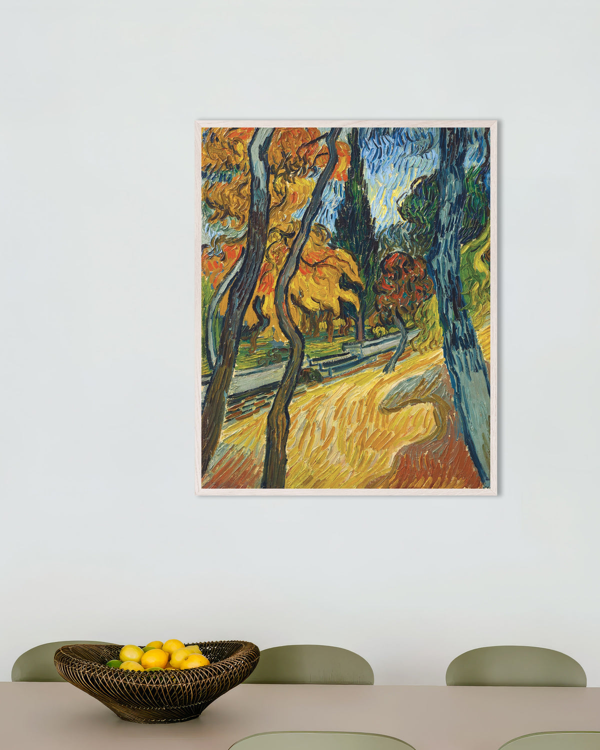 Poster med Träden i asylens trädgård (1889) av Vincent van Gogh, med vit träram