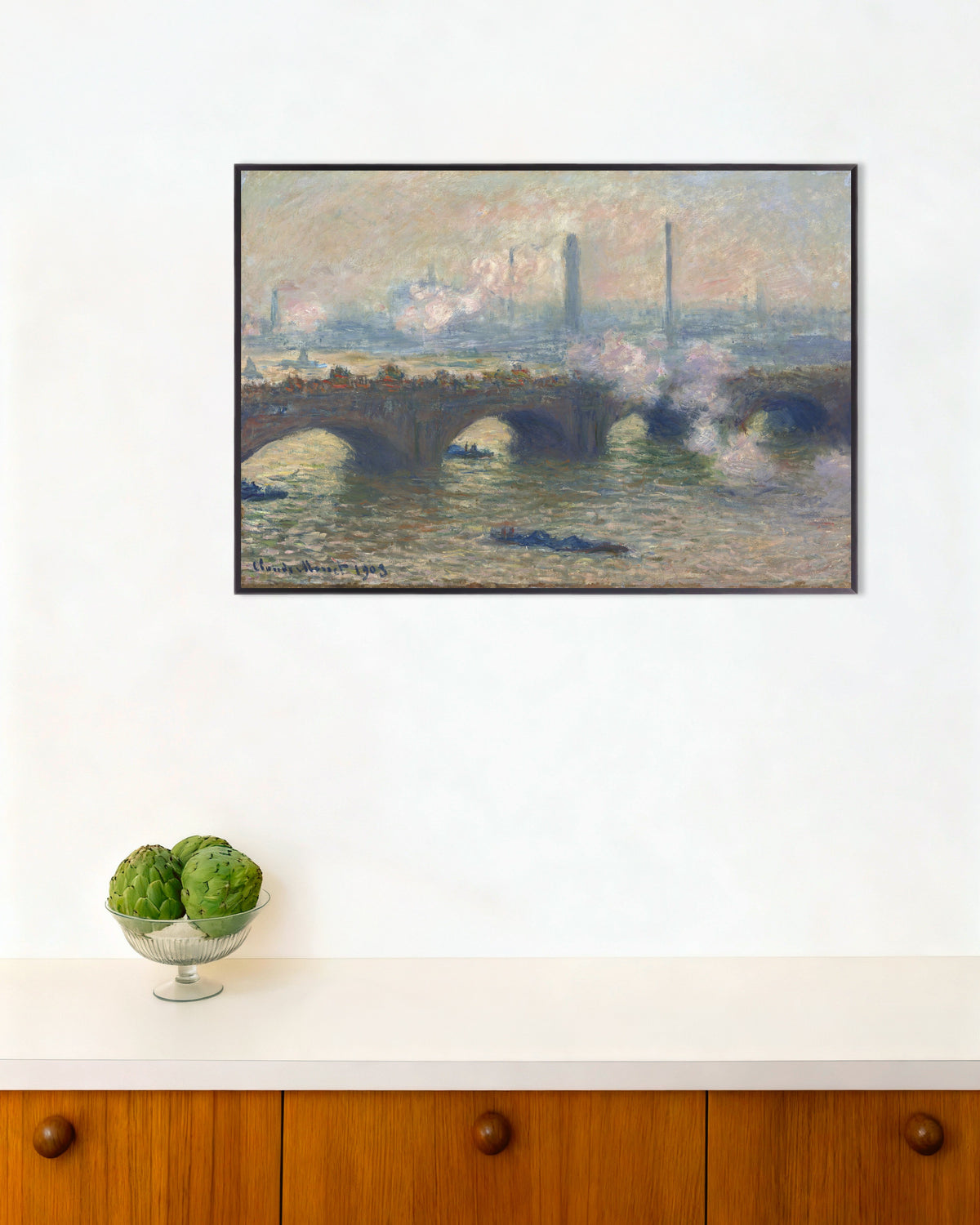 Poster Waterloo Bridge, grå dag (1903) av Claude Monet med metallram