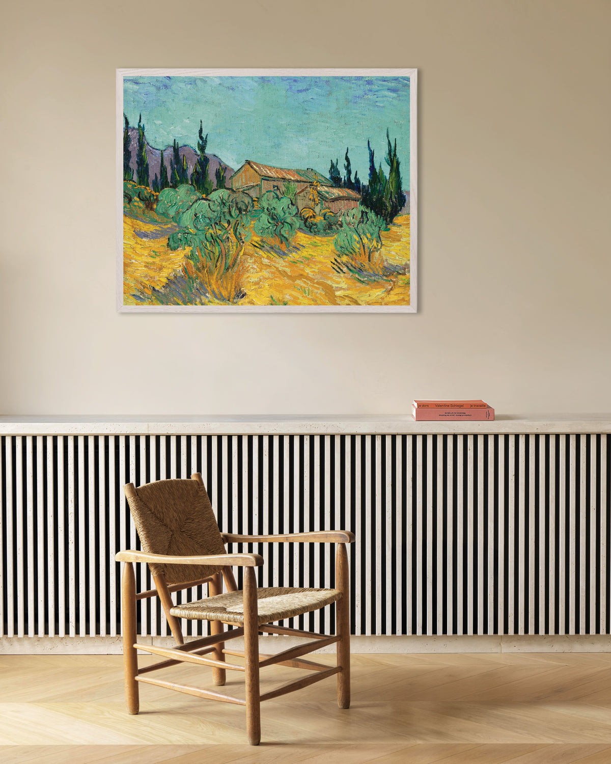 Poster med Trähus bland olivträd och cypresser (1889) av Vincent van Gogh, med vit träram